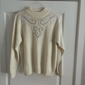 Alfred Dunner Cream Pearly Embellished Sweater. Size Petite - Fits on large side